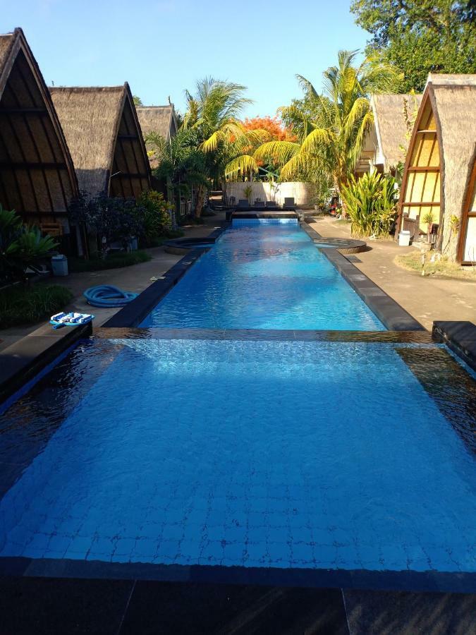 Youpy Bungalows Gili Air Extérieur photo